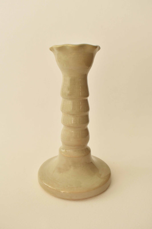 Candelabro Lirio Pistacho