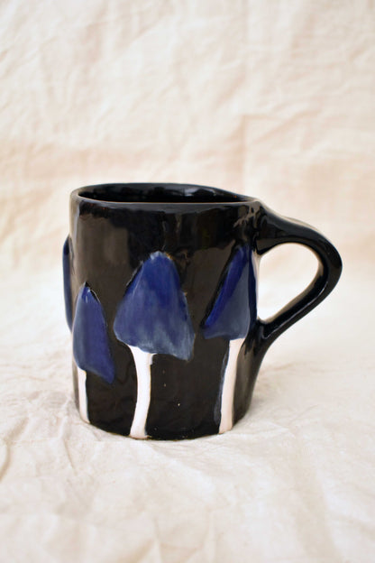 Mug Night Shrooms