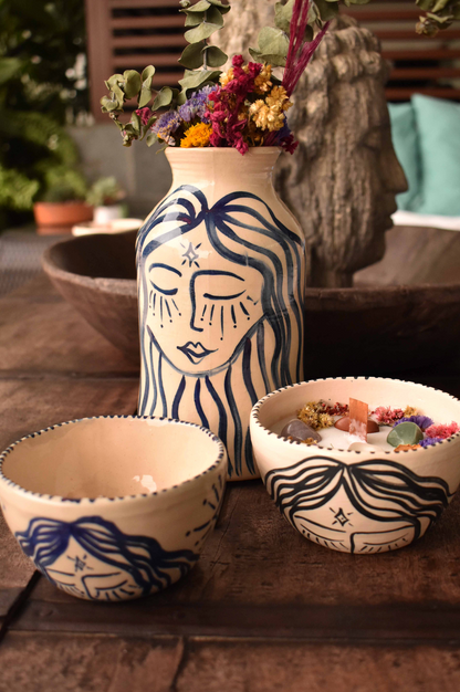 Vase Woman Love of Good